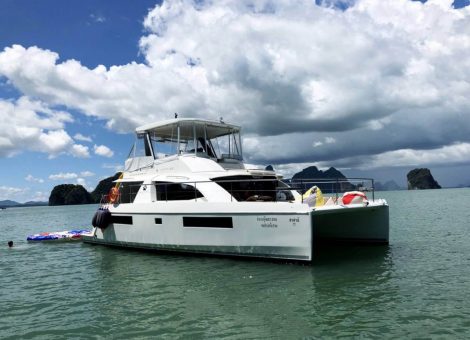 «leopard 43» Моторный катамаран