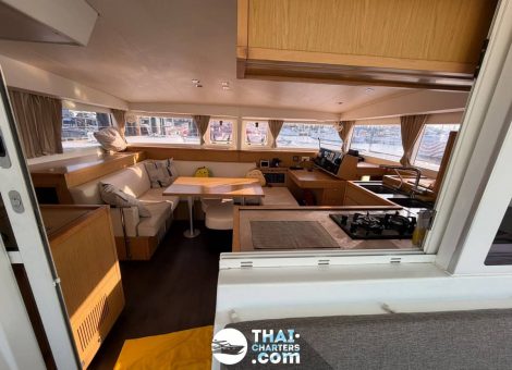 «lagoon 400 S2» парусный катамаран