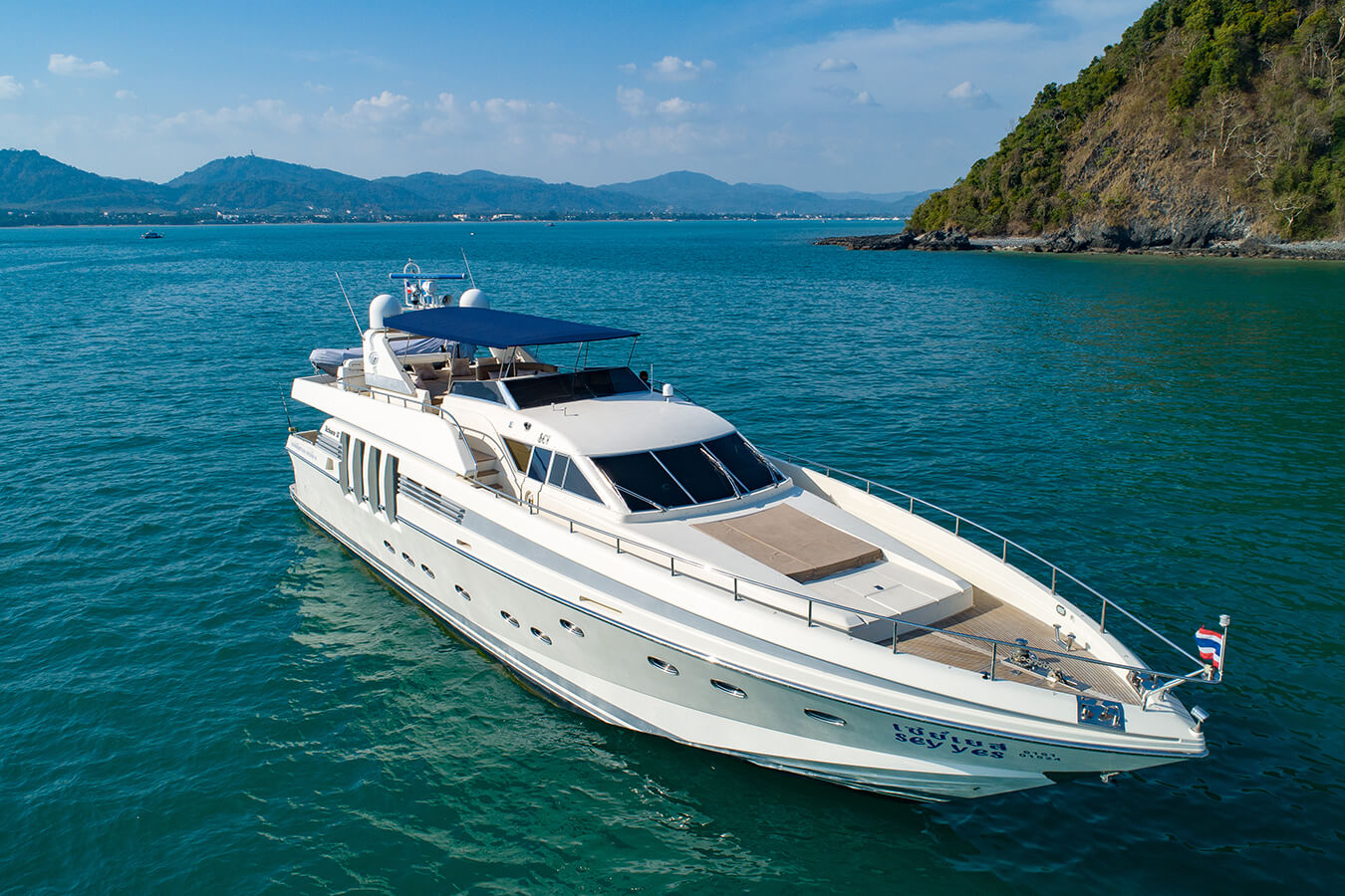 Posillipo Rizzardi Technema 82 моторная суперяхта