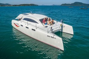 «hot Chilli» МОТОРНЫЙ КАТАМАРАН