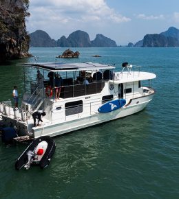 Аренда моторной яхты Hakuna Matata на Пхукете