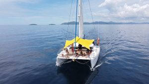 Парусный катамаран «fountaine Pajot 56ft»