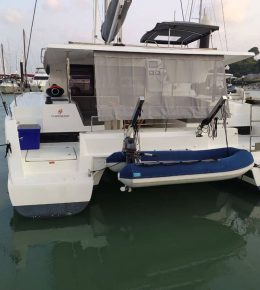 Fountaine Pajot 40ft парусный катамаран