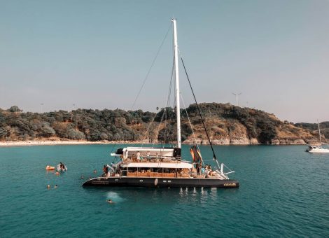 «hype» парусный катамаран