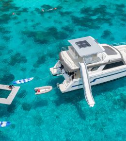 «indigo 53ft» моторный катамаран в аренду на Пхукете