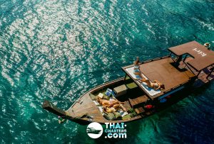Boat Rental In Phuket Kiri — Vari