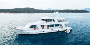 Аренда яхты на Пхукете The Origin