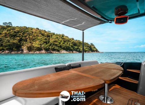 Аренда яхты на Пхукете «azimut 55 Black»