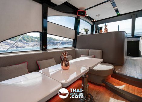 Аренда яхты на Пхукете «azimut 55 Black»