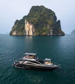 Аренда яхты на Пхукете «azimut 55 Black»