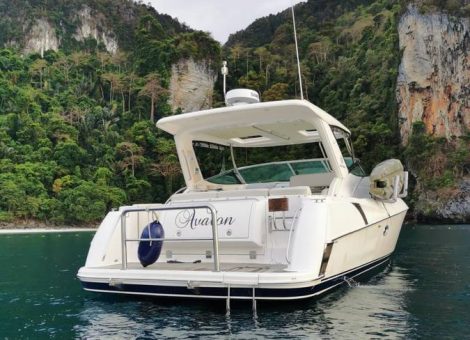«riviera M400 Sport Cruiser» Yacht For Sale In Phuket
