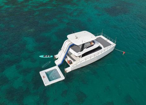 «lunik Floeth 48ft» Аренда моторного катамарана на Пхукете
