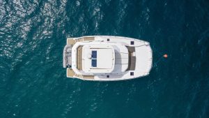 «estrella 43ft» Аренда моторного катамарана на Пхукете