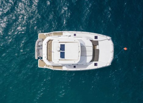 «estrella 43ft» Аренда моторного катамарана на Пхукете