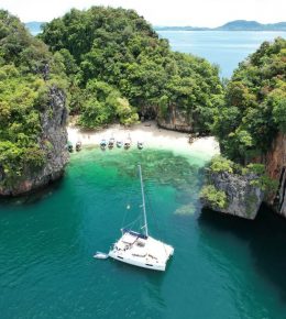 «lagoon 45 Icon» Аренда парусного катамарана на Пхукете