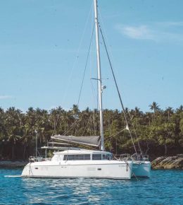 «blue Lagoon 42ft» Аренда парусного катамарана на Пхукете