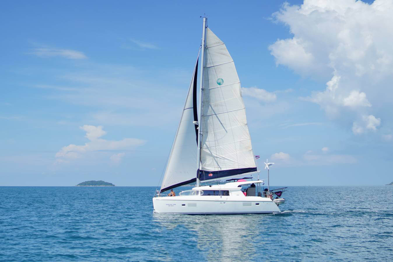 «lagoon 421 Peach» Аренда парусного катамарана на Пхукете