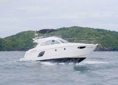 «benetau 49ft» Аренда моторной яхты на Пхукете