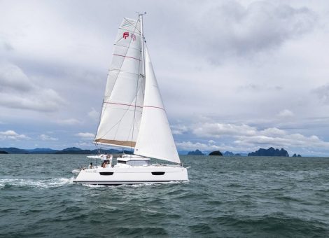 «asrtea 42ft» Аренда парусного катамарана на Пхукете