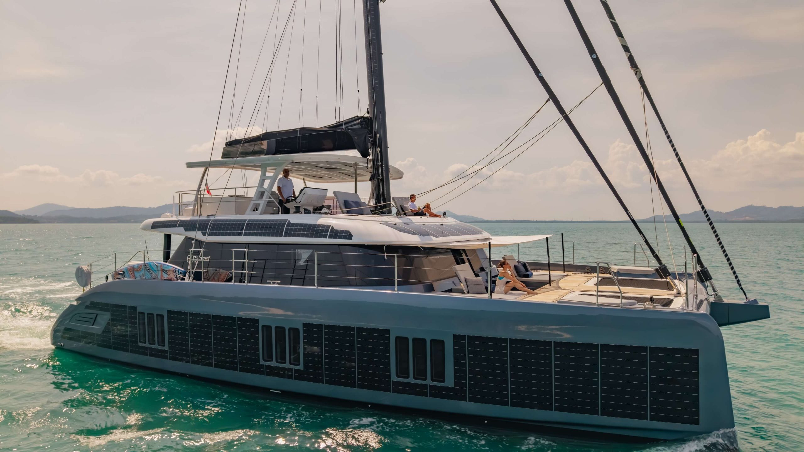 «sunreef Eco E Motion 60ft» Аренда парусного катамарана на Пхукете