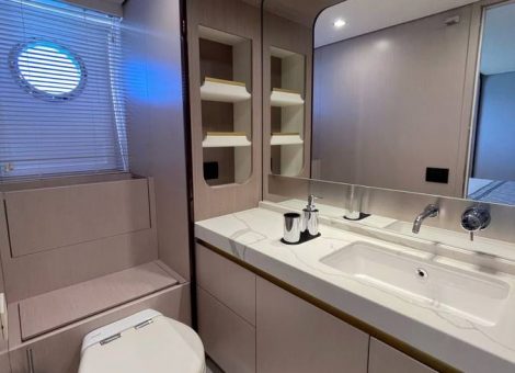 «azimut 60ft» Аренда моторной яхты на Пхукете