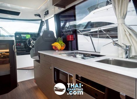 «jeaneau 34ft» Аренда моторной яхты на Пхукете