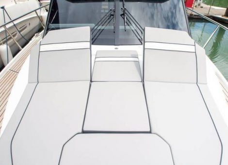 «jeaneau 34ft» Аренда моторной яхты на Пхукете