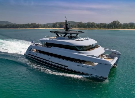 «spacecat 118ft» Аренда моторного катамарана на Пхукете