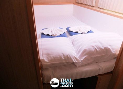 Продажа парусного катамарана «lagoon 400 S2 Helios» на Пхукете