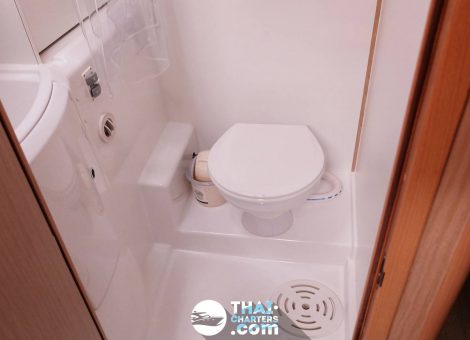 Продажа парусного катамарана «lagoon 400 S2 Helios» на Пхукете