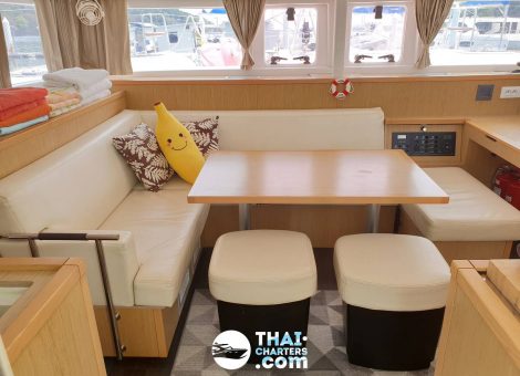 Продажа парусного катамарана «lagoon 400 S2 Helios» на Пхукете