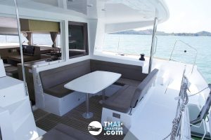 Продажа парусного катамарана «lagoon 400 S2 Helios» на Пхукете