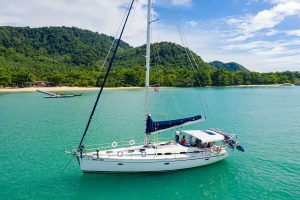 Продажа парусной яхты «bavaria 46ft» на Пхукете