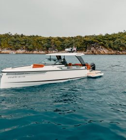 «madam Shadow 34ft» Аренда катера на Пхукете