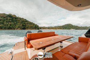 «madam Shadow 34ft» Аренда катера на Пхукете