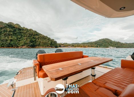 «madam Shadow 34ft» Аренда катера на Пхукете