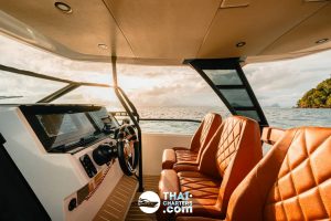 «madam Shadow 34ft» Аренда катера на Пхукете