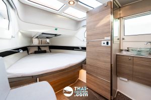 «madam Shadow 34ft» Аренда катера на Пхукете