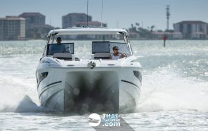 «aquila 32ft» Аренда моторного катамарана на Пхукете