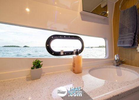 «aquila 32ft» Аренда моторного катамарана на Пхукете