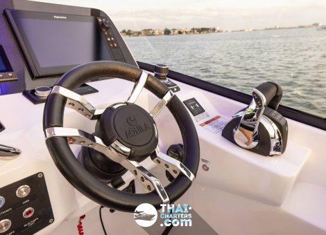 «aquila 32ft» Аренда моторного катамарана на Пхукете