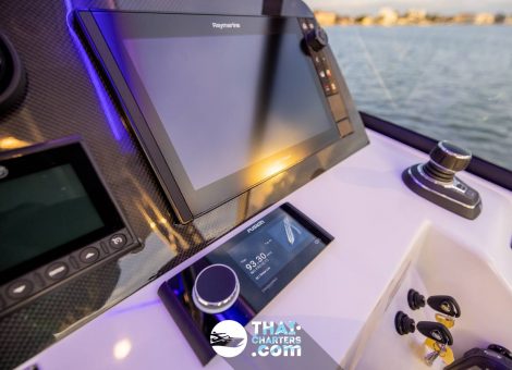 «aquila 32ft» Аренда моторного катамарана на Пхукете