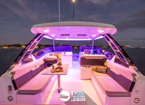 «aquila 32ft» Аренда моторного катамарана на Пхукете