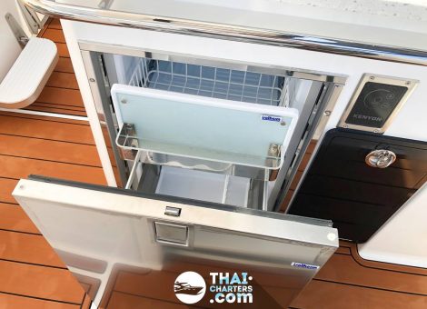 «aquila 32ft» Аренда моторного катамарана на Пхукете