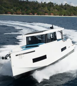 «d50 Coupe» Аренда моторной яхты на Пхукете