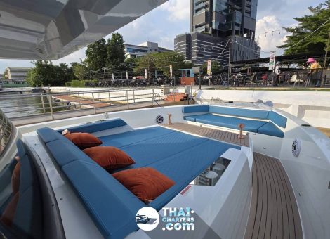 «d50 Coupe» Аренда моторной яхты на Пхукете