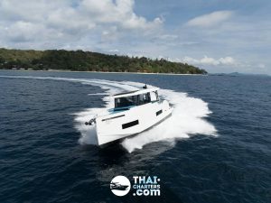 «d50 Coupe» Аренда моторной яхты на Пхукете
