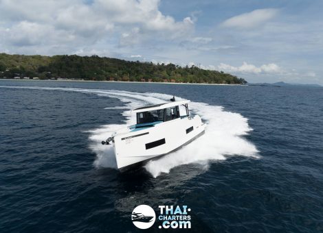 «d50 Coupe» Аренда моторной яхты на Пхукете