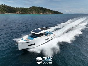 «d50 Coupe» Аренда моторной яхты на Пхукете