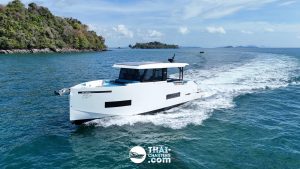 «d50 Coupe» Аренда моторной яхты на Пхукете